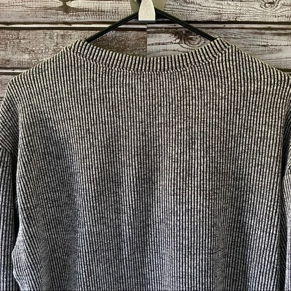 NWT Time and Tru Relaxed Long-Sleeved Top Size M - Picture 6 of 11